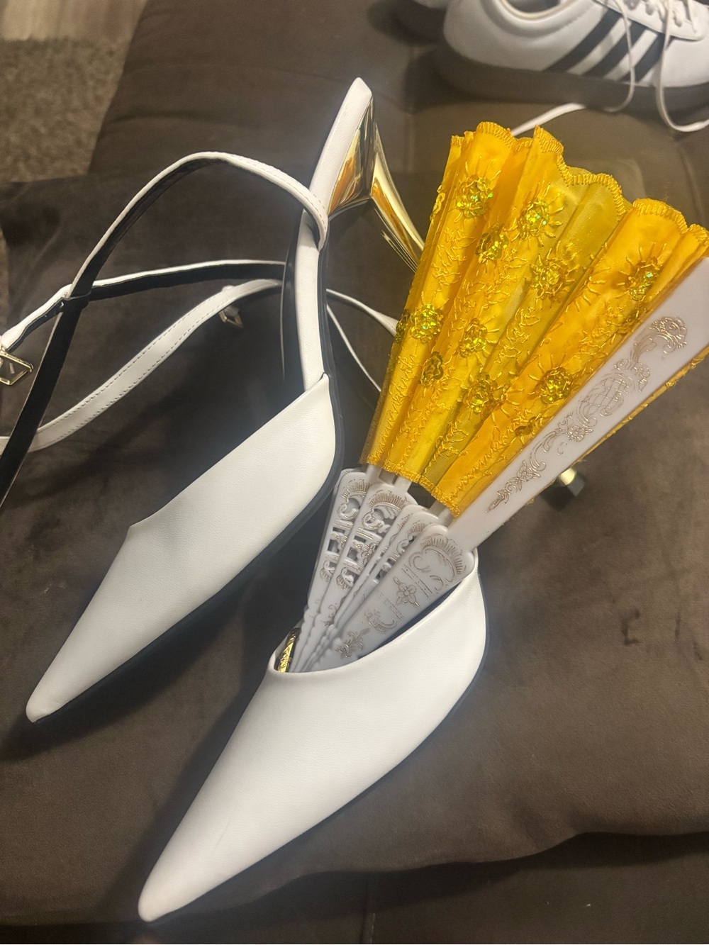 Nine West White Pointed Slingback Heels with Gold Accents